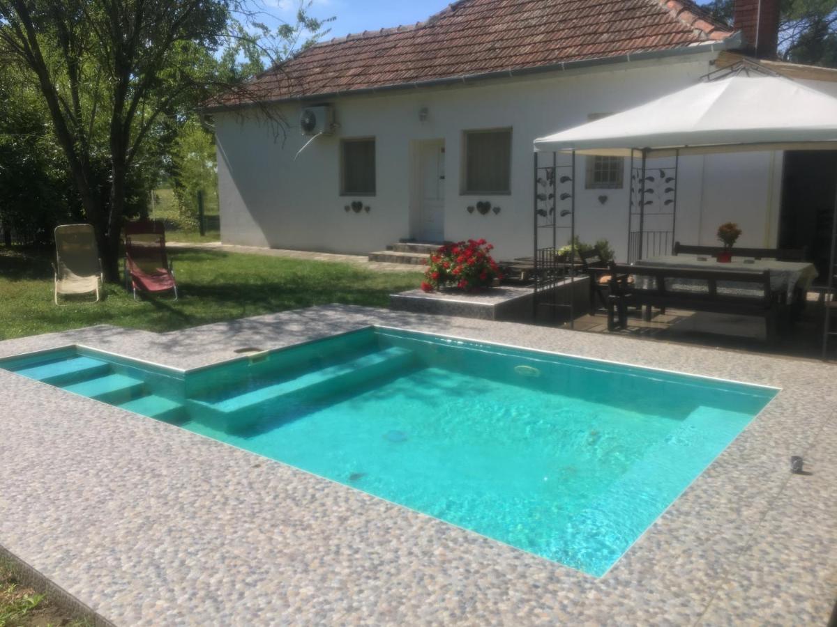 Casa Bella & Nova Hotel Palic Ngoại thất bức ảnh