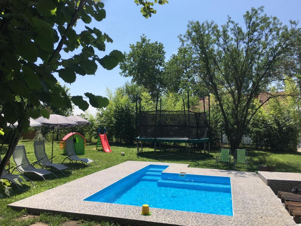 Casa Bella & Nova Hotel Palic Ngoại thất bức ảnh